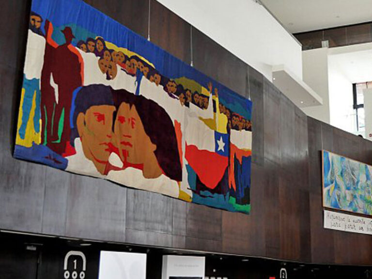 La resistencia de una espora. El Museo de la Solidaridad vuelve al GAM