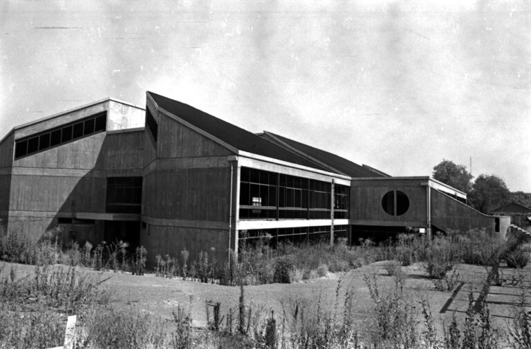 Homenaje a las víctimas y supervivientes de la dictadura cívico militar de la Comunidad UTE-USACH