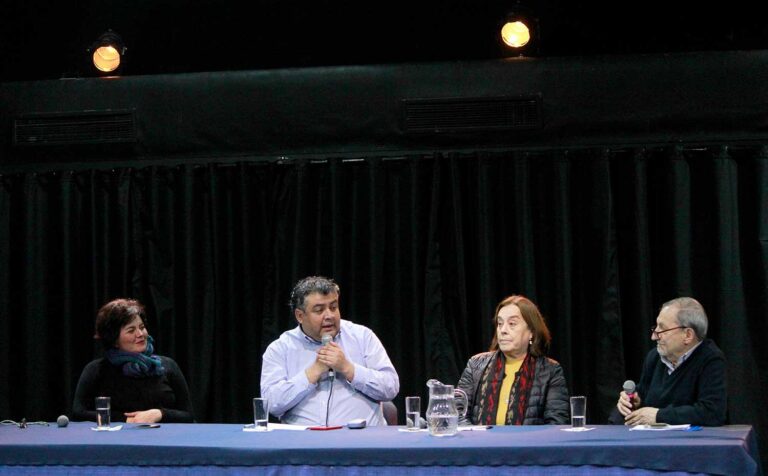 ciclo de foros radiales “A 50 años del golpe de Estado: Educación para la democracia”