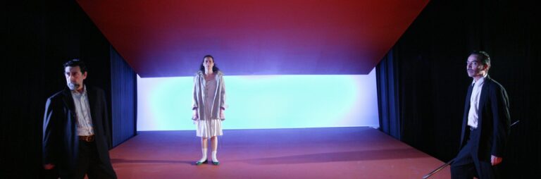 Teatro: «hechos consumados»