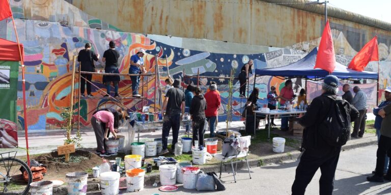 Visita guiada al mural Memorias del Futuro – 3 y 4 álamos