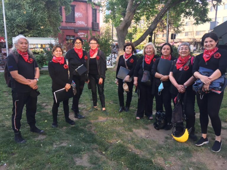 Cantando la Memoria Viva para que Nunca Más en Chile  – Parque Juan Moya, Ñuñoa