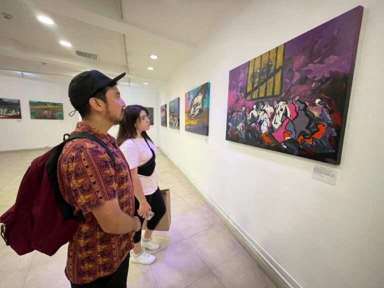 Inauguran muestra pictórica que reúne vivencias de un prisionero político en Pisagua